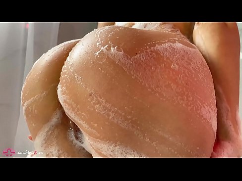 ❤️ Brunette Masturbates киска бо вибратор ба оргазми шадид дар душ ❤️ Шлюсҳо дар мо ❌️