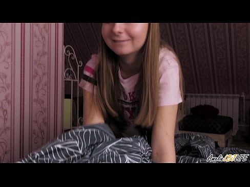 ❤️ Blondie БФФ-и худро амиқ мехӯрад ва дар даҳони худ кончатро мегирад ❤️ Шлюсҳо дар мо ❌️